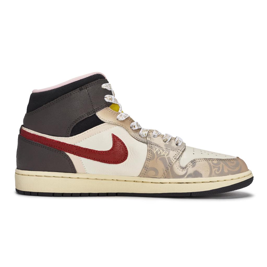 Jordan Air Jordan 1 811 Productie, Zhi Chen Ji Yue, Speciale Schoondoos Krasbestendig Mid-top HQ2011-100(Team80-SBOX)