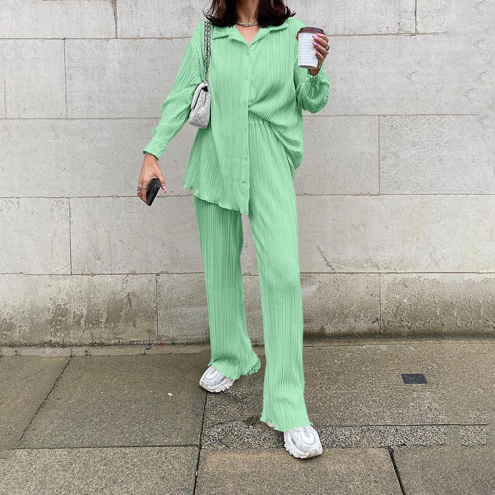 Женская однотонная драпированная рубашка на пуговицах с длинными рукавами и высокой талией — фото 5