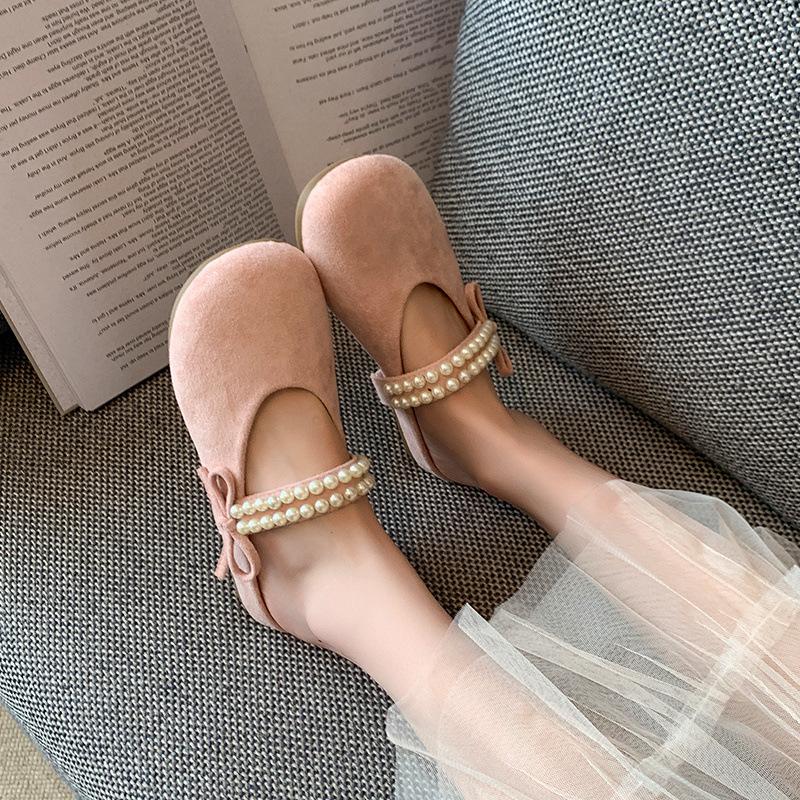 Sandals women's summer ins2025 fashion net red outer wear flat bottom super fire new fashion cool slippers beach shoes