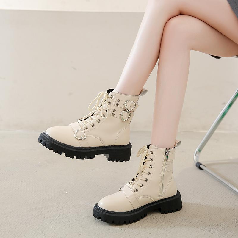 Stivaletti con Fibbia a Cuore Piattaforma Chunky Donna Autunno Pelle PU Fondo Spesso Stivaletti Corti Donna Scarpe Moto Nere