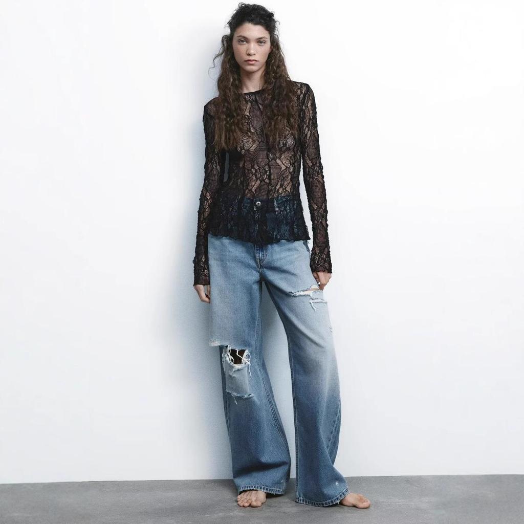 2025 Spring Women's Fashion Cotton Loose Ripped Straight Leg Jeans for a Slimming Look