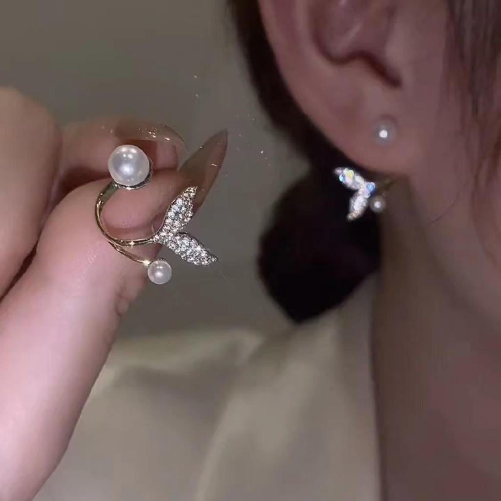 Trendy Korean Rhinestone Minimalist Earrings - New Women's Fashion & TikTok Style