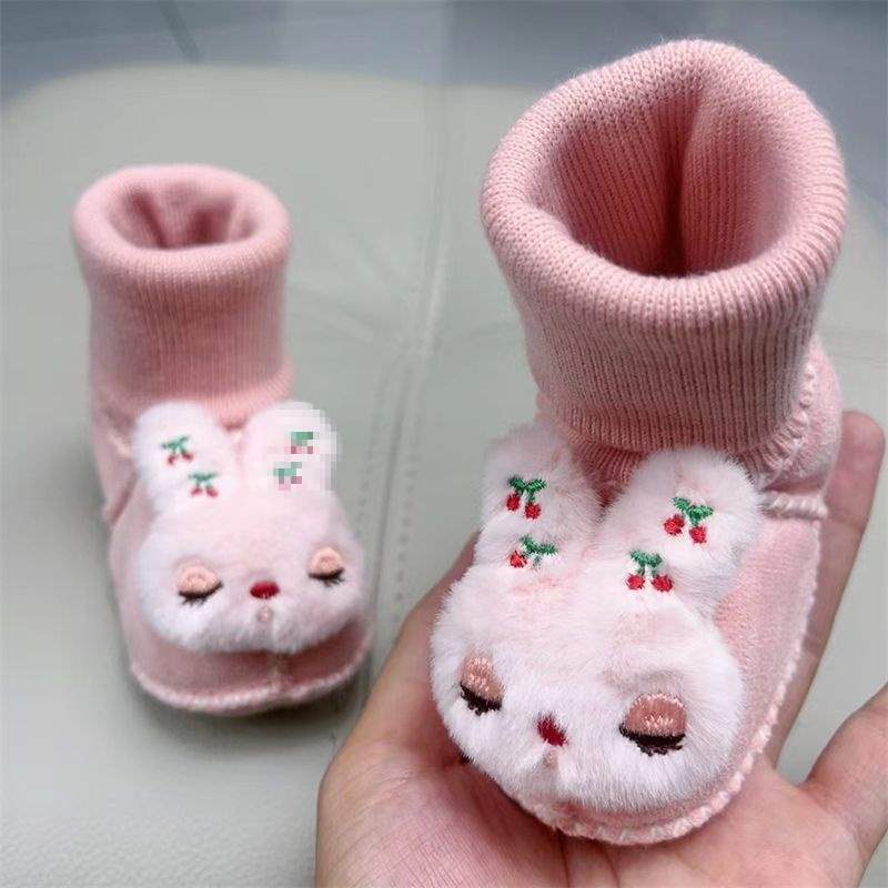 Winter Soft-soled Newborn Baby Cotton Shoes 0-6 Months Thickened Baby Anti-drop Socks Shoes Keep Warm and Do Not Lose Fluff Shoes