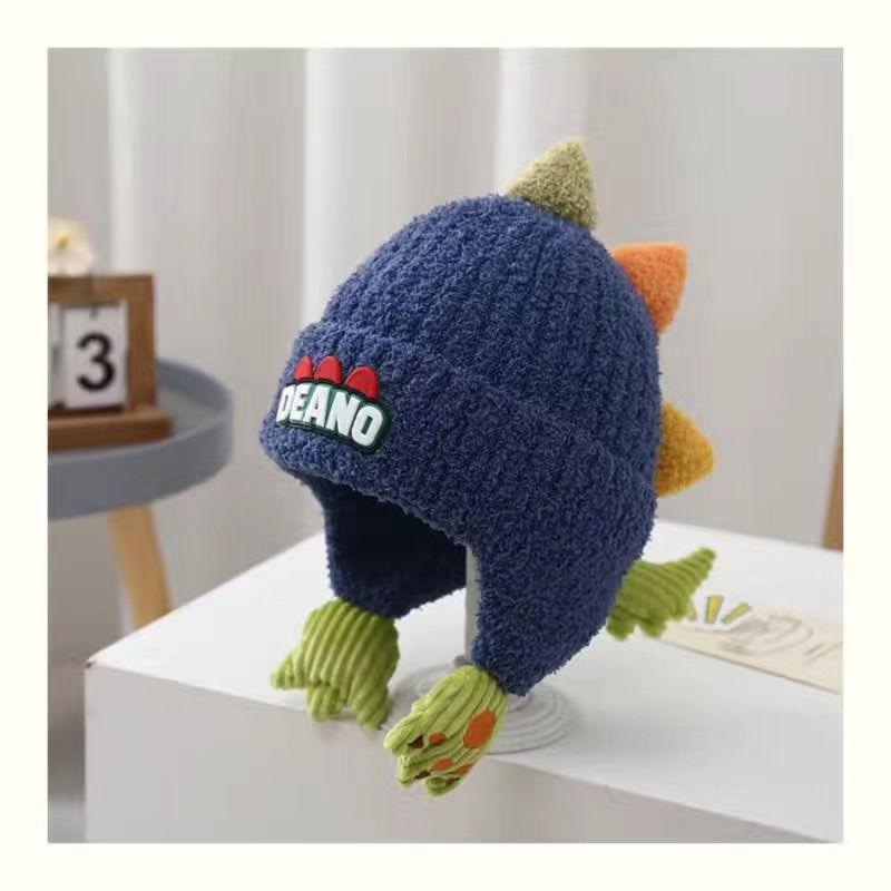 Dinosaur Kids Hat Winter Warm Knitted Earflap Beanie For Children 2-10 Years