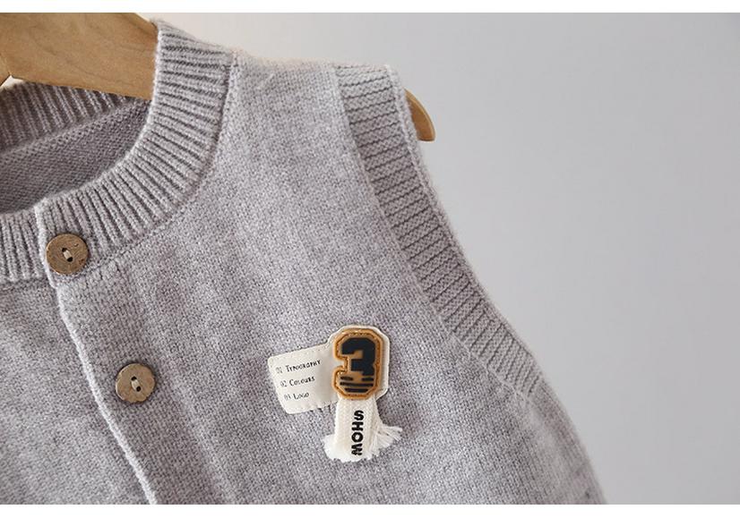 Stylish Children's Knit Sleeveless Cardigan Vest for Spring & Autumn