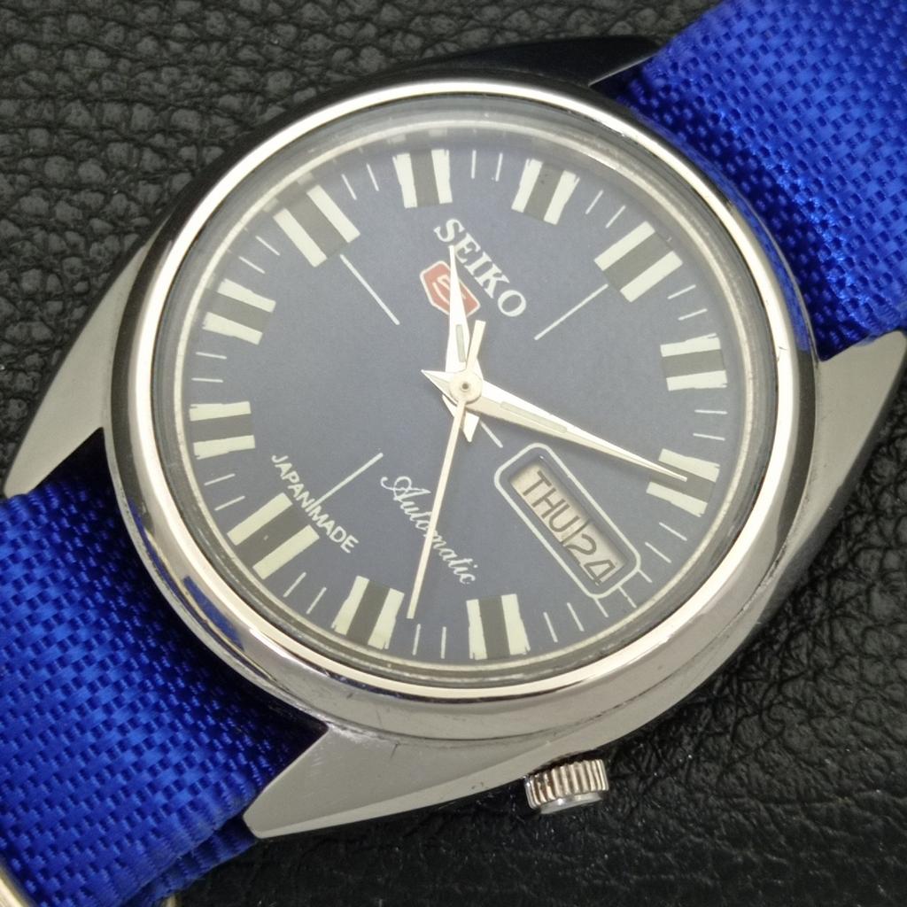 AUTOMATIC VINTAGE SEIKO 5 JAPAN 7009A MENS BLUE COLOR DIAL WATCH A702110-5