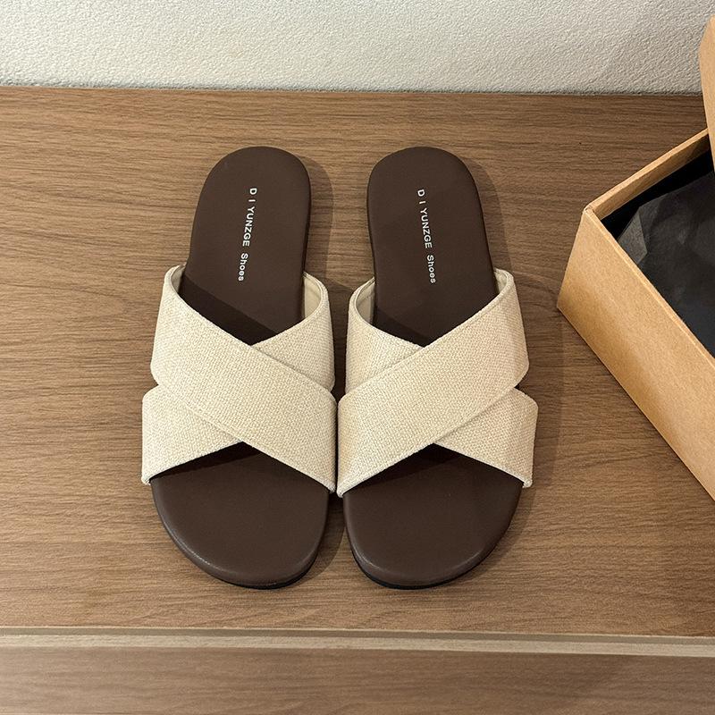 Korean version of simple flat-bottomed cool slippers women's summer new fashionable versatile outer wear light non-slip cross one-word drag