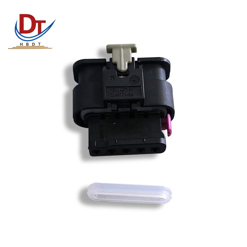 5-Pin Automotive Wiring Harness Connector Housing Plastic Shell