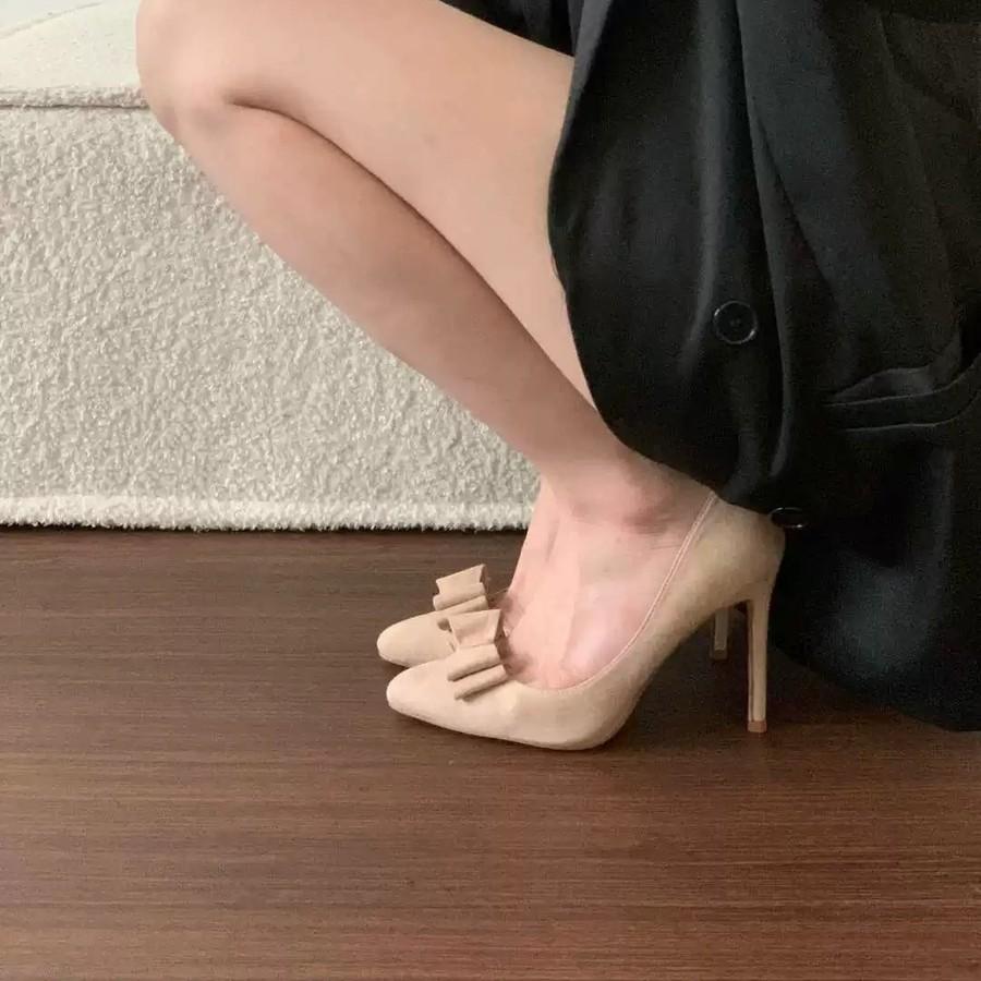 2025 Beautiful Bridal Wedding Shoes Comfortable Suede Single Shoes Women's Autumn and Winter Bow Thin Heel Pointed Side Empty High Heels