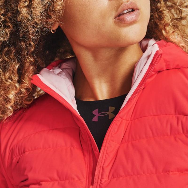 Under Armour Teplá Jednobarevná Péřová Bunda s Kapucí Dámská Svrchní Oblečení Melounově Červená 1355833-628