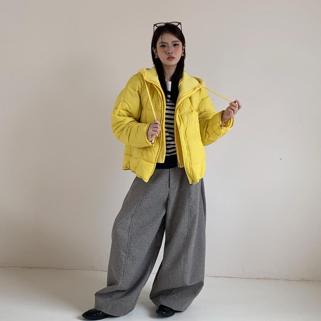 Winter 2026 Women's Korean Style Hooded Lightweight Puffer Jacket - Short, Faux Two-Piece Design.