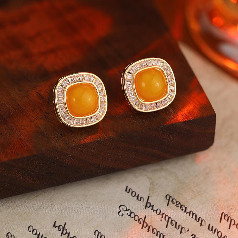 New Chinese Beeswax High Luxury Ear Hook Retro National Style Design Horse Dress Cheongsam Hanfu Earrings