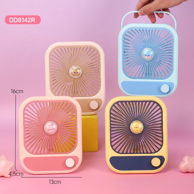 

Cartoon Capybara USB Charging Fan: Adjustable Speed, Compact Design for Dorms Color note