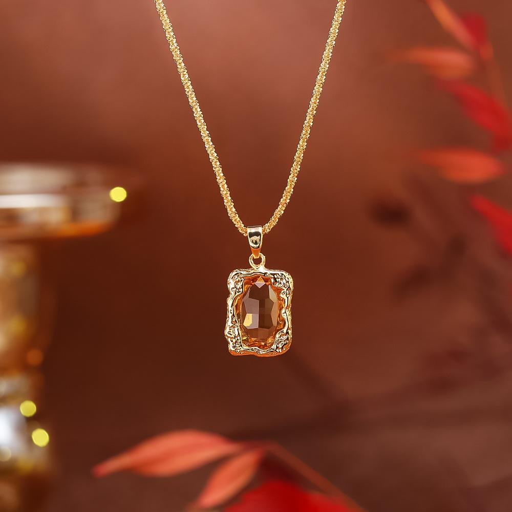 Elegant Pendant Necklace Fashionable Minimalist Dainty Chain Delicate Layering Light Luxury High End Sweater Chain