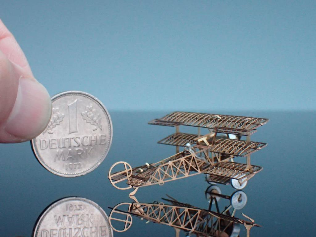 Aerobase Micro Wing Serie Fokker Spannweite 48mm B005 1/160 Dr.1