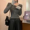 Vintage front shoulder long-sleeved T-shirt women's spring contrasting colors single-breasted slim-fit Spice girl inner top base