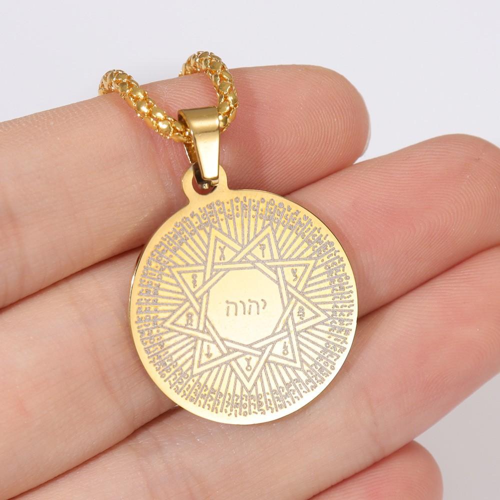 European and American Nine-pointed Star Rune Pendant Necklace Round Plate Necklace Accessories