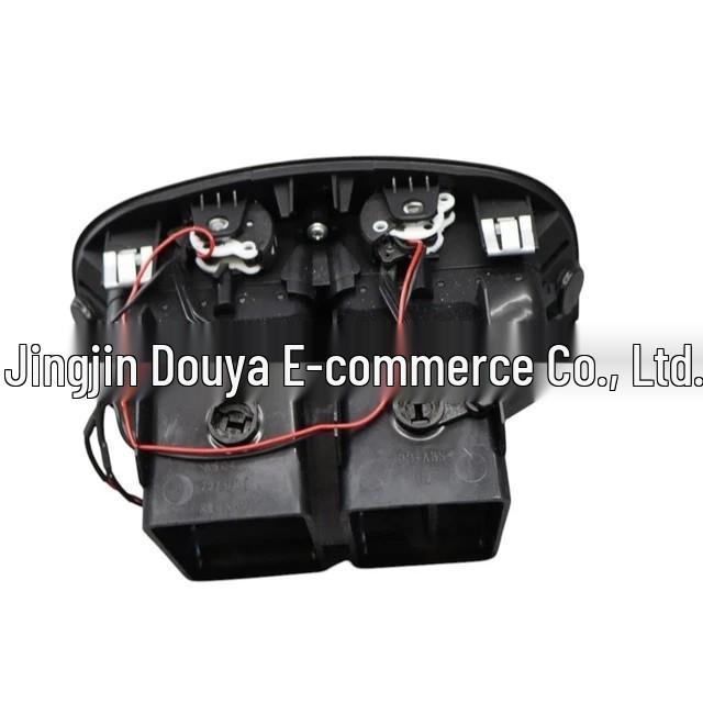 Rear Air Conditioning Vent for Maserati Ghibli (Models 670021523, 670011357)