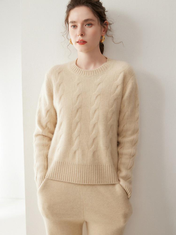 Women's Three-Ply Cashmere Cable Knit Drop Shoulder Sweater: Autumn/Winter Casual Loose Pullover