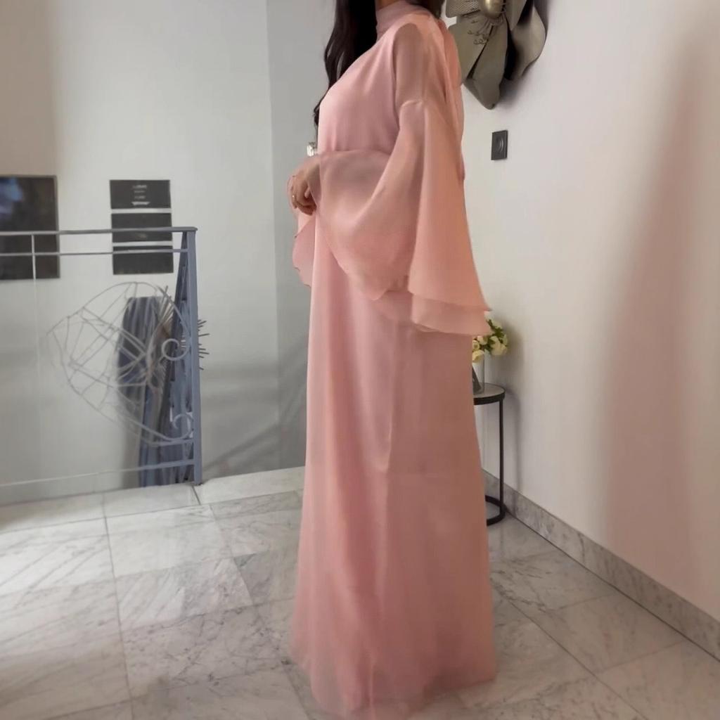 Middle East Arabian Women's New Temperament Stand-Up Collar Horn Sleeve Loose Large Size Dress Long Skirt