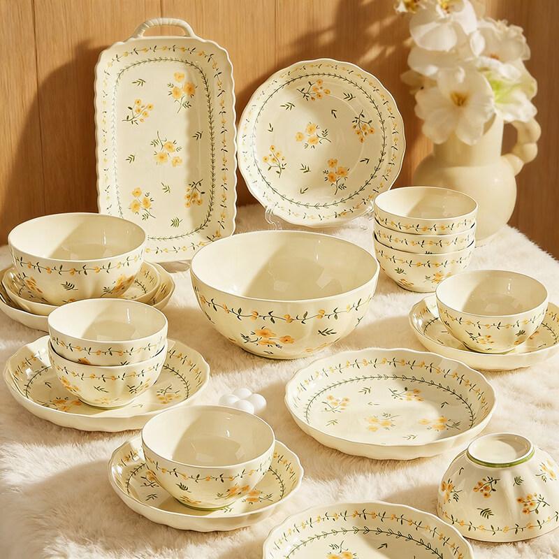 Juedian Underglaze Ceramic Dinnerware Set