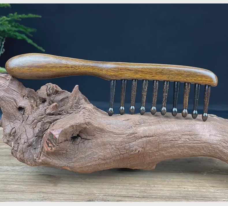 Sandlipuu laiade hammastega lokkis juuste kamm ümara käepidemega meridiaanimassaažiks