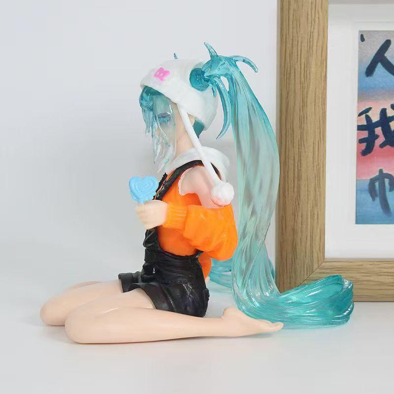 Hatsune miku cute sitting beauty girl ornament car ornament Instant noodles maker computer case decoration ornament