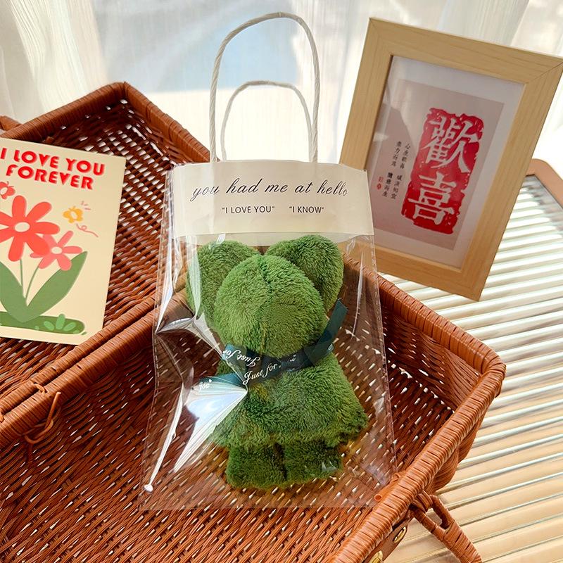 Bear-Shaped Coral Fleece Handkerchief – Practical Gift for Weddings, Birthdays, and Events
