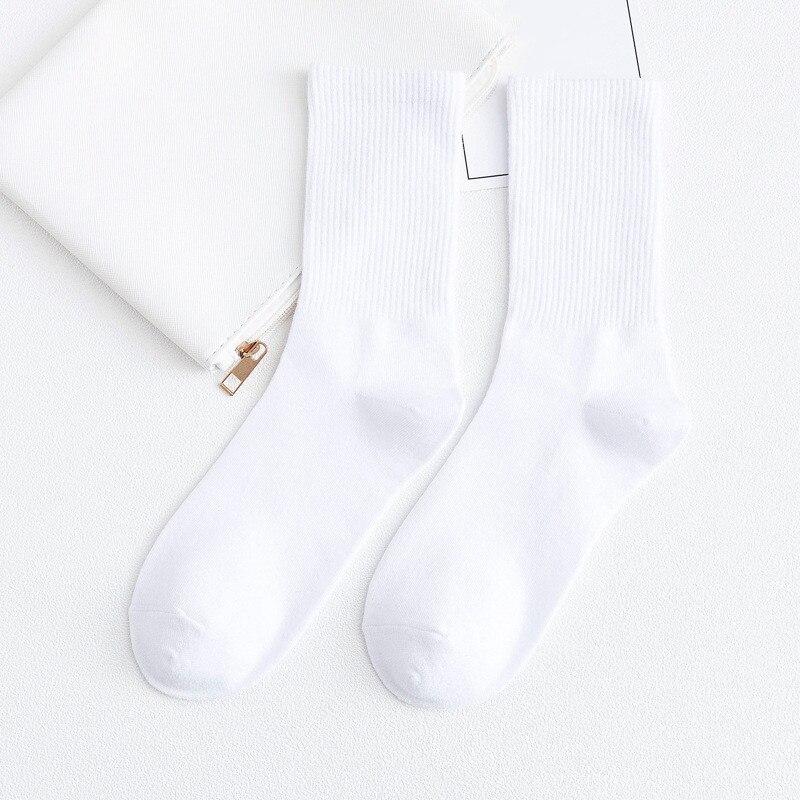 Fashion Striped Mens Socks Casual Streetwear Black White Sports Socks Men Male Cotton Breathable Hip Hop Skateboard Long Socks