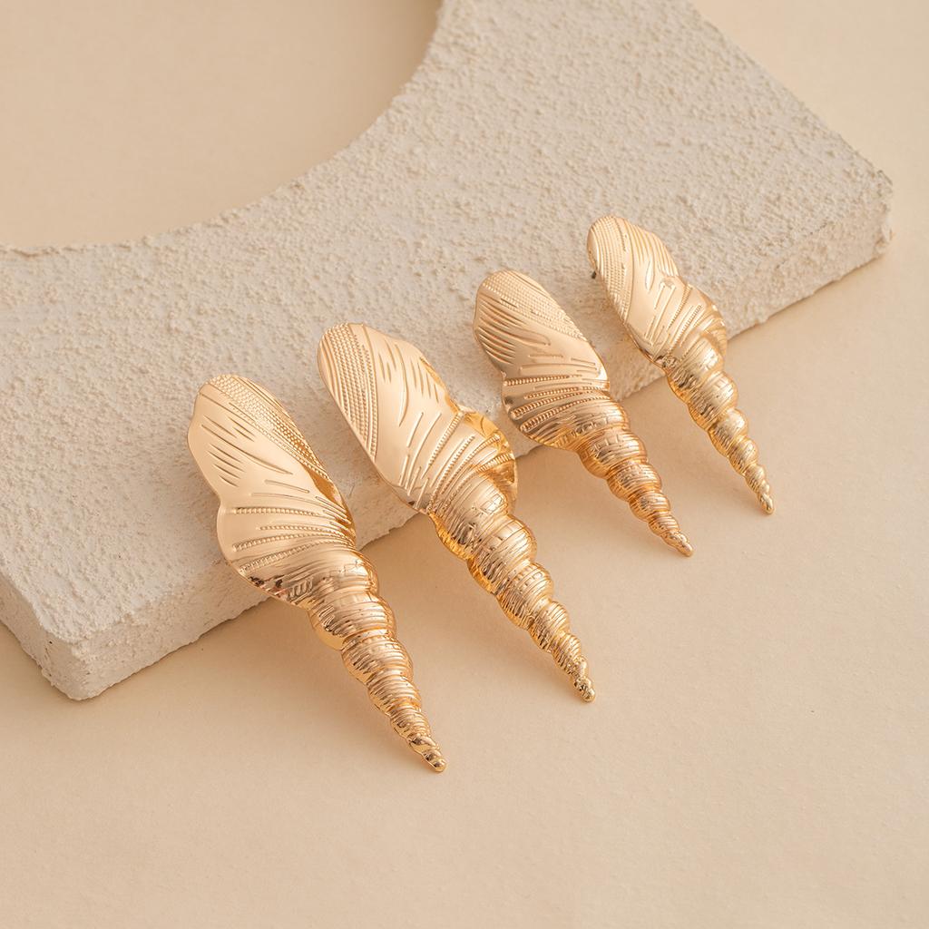 Ocean Vacation Style Personality Conch Stud Earrings Women'S Exaggerated Niche Earrings Temperament High-Grade Light Luxury Earrings