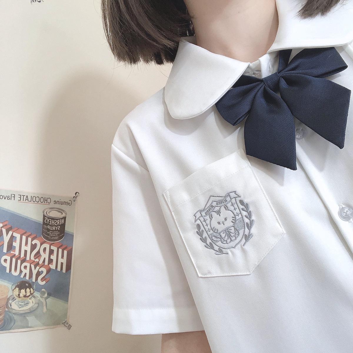 

Оригінальна японська блузка з плісуванням акордеон, коміром Пітера Пена та коротким рукавом Small