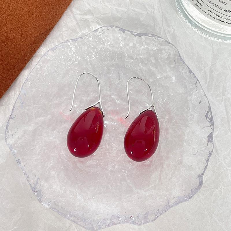 Silver Needle Red Geometric Stud Earrings - Korean Style Fashion Design for Women, High-End Exquisite Ear Jewelry