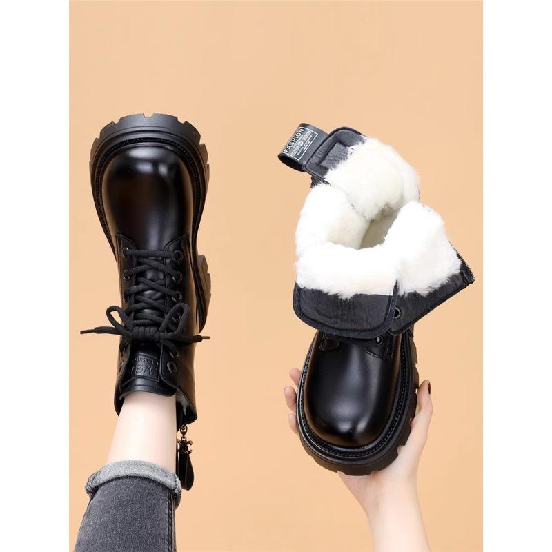 Short boots British style 2026 autumn and winter new popular thick soled short boots for women