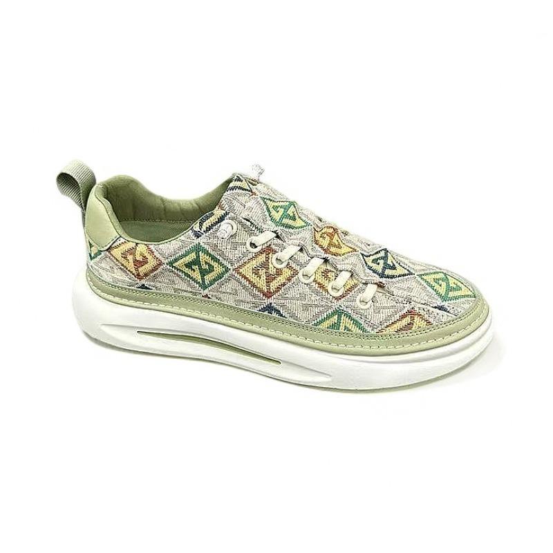 Canvas shoes men's summer breathable versatile sports and leisure board shoes teenagers one-pedal soft-soled cloth shoes breathable and comfortable