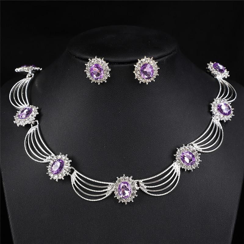 Retro Crown Necklace and Earring Set: Luxury Three-Piece Bridal Jewelry for Weddings and Banquets