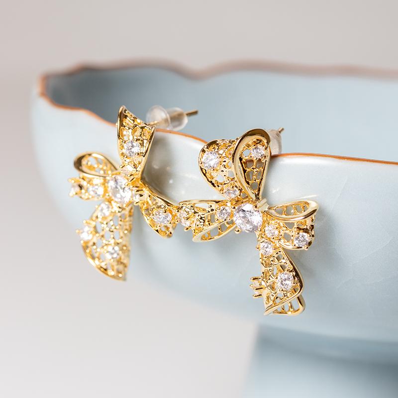 Luxury Hollow Bowknot Stud Earrings Copper 18K Gold Plated Cubic Zirconia Bow Earrings Trendy Women Party Jewelry 
