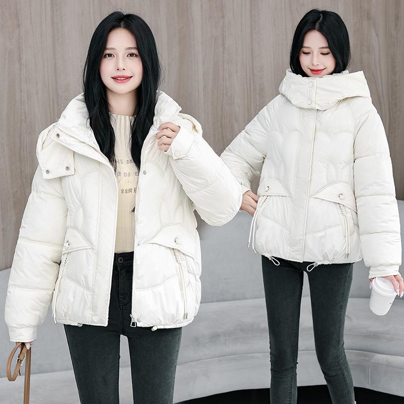 Warm cotton jacket women's short 2025 winter new design pockets loose plus size thickened padded jacket hooded jacket