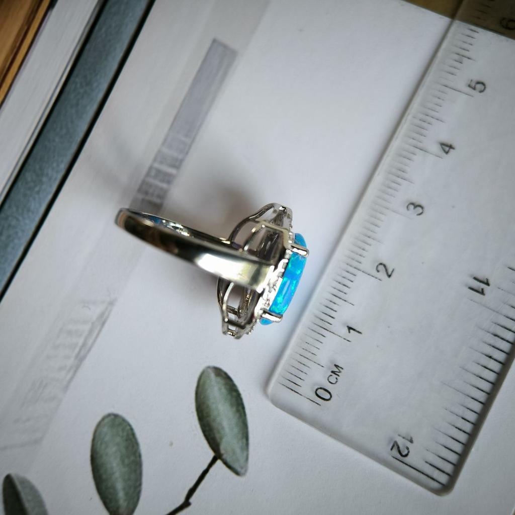 Серебряное кольцо с опалом 2.813ct, вес изделия 5,01 гр (2190479)