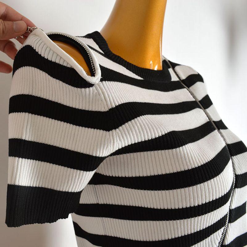 Summer New Arrival Contrast Color Stripes Zipped round Neck Short Sleeve T-shirt Women's Clothing Silm Slimming Sweater Tops Fashion