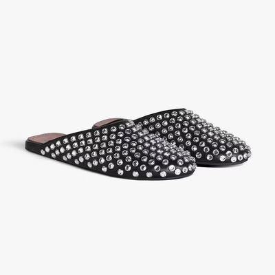 Sommar Runda Nitar Vatten Diamant Sandaler Tofflor Modeabla och Bekväma Platt Botten Dam 44 Stora Sandaler