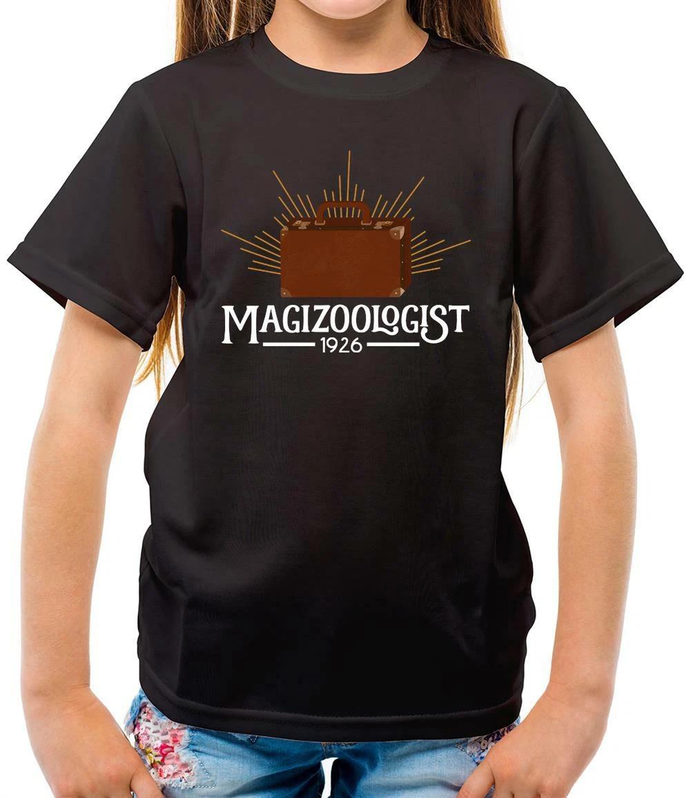 

Magizoologist - Kids T-Shirt - Wizard - Newt - Fan - Magic - Beasts - Merch 100