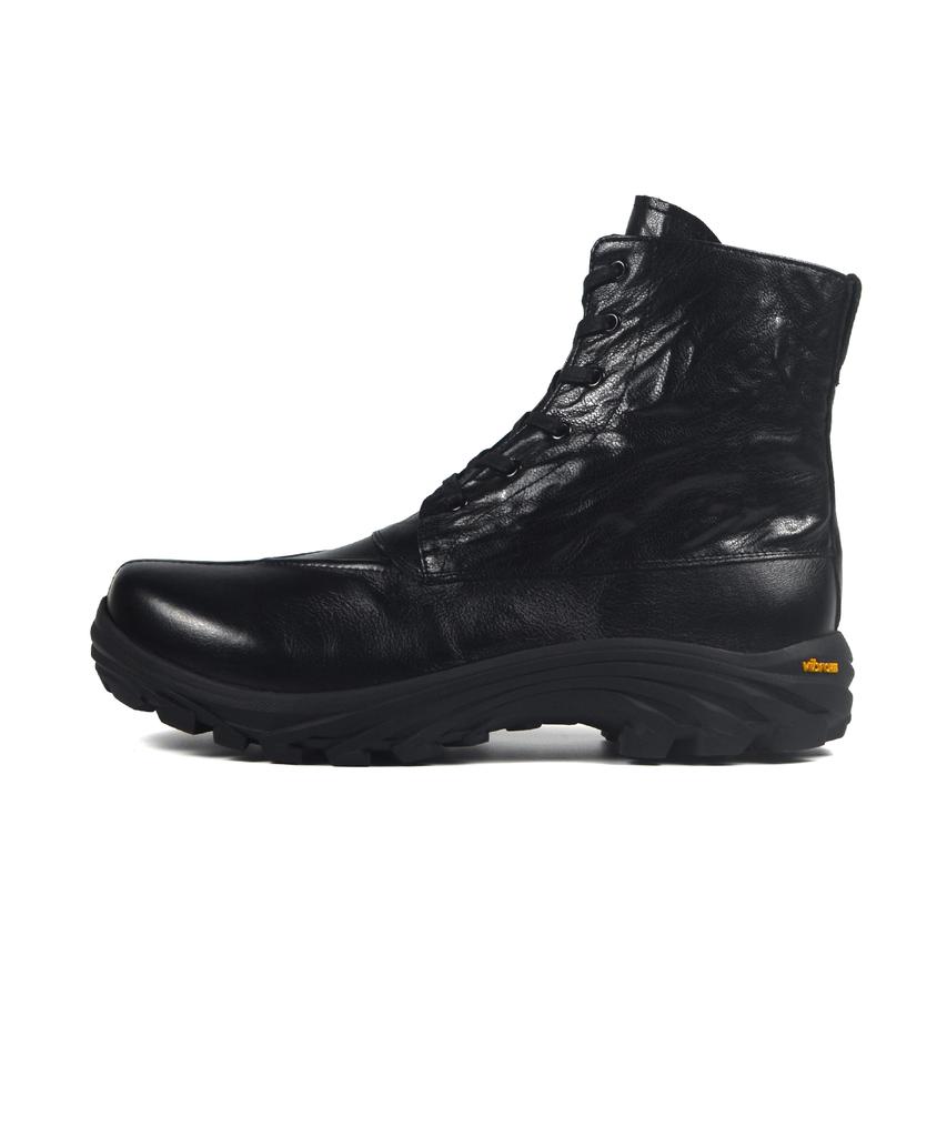 Yowe Umon, Black