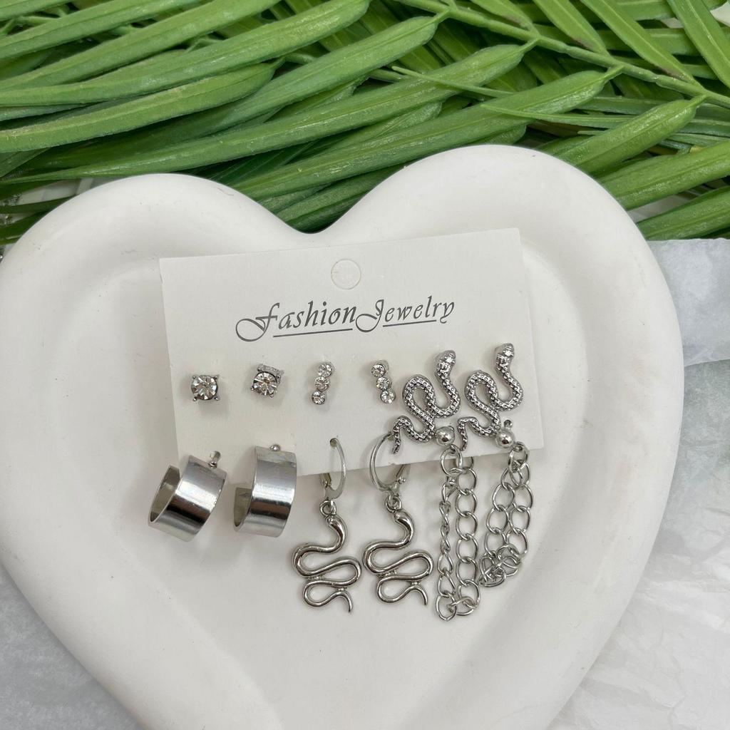 Cross-Border Pearl & Gold Hoop Earrings: Creative French Retro 6-Piece Set for Women