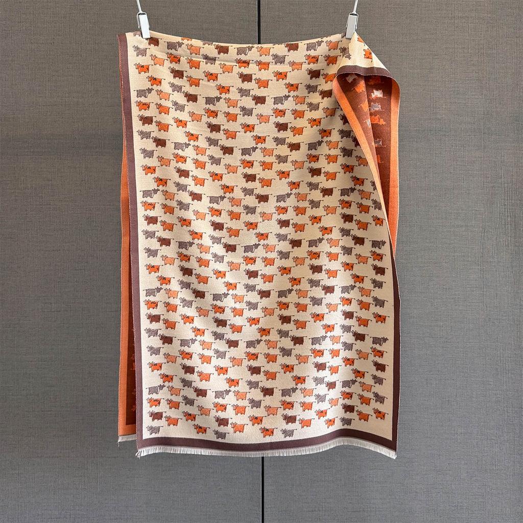 Autumn New Sweet Age Reduction Cute Calf Pattern Scarf Women Thickened Warm Daily Commuting Multi-functional Scarf