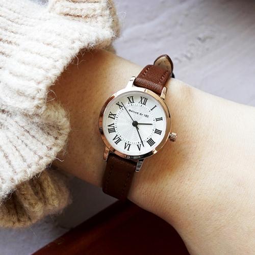 [MAISON DE SHI] MAISON DE SHI Women s Leather Round Roman Dial Wristwatch MDS-402LBR MDS-402LBR