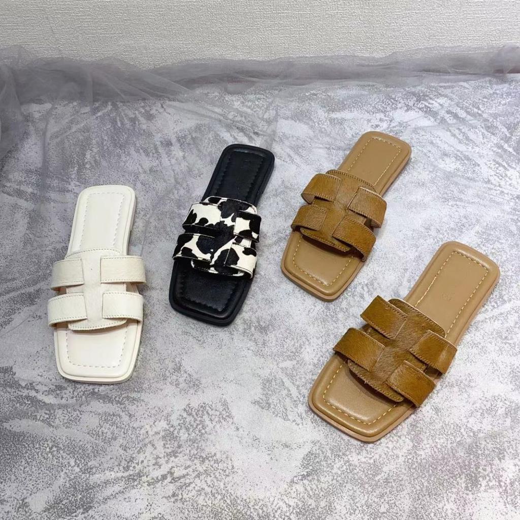 Flat-bottomed Cool Slippers Women's Summer Outer Wear Fashionable Daily Versatile 2025 New Fairy Style Soft Bottom White One-word Drag