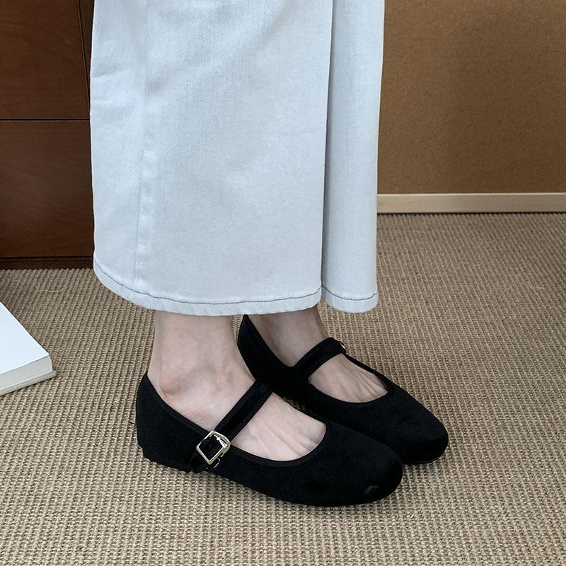 Fashion Soft Fashion Flock Women Flats Mary Janes Lolita Shoes Round Toe Female Buckle Strap Footwear Shallow Ladies Ballet Flats Shoes