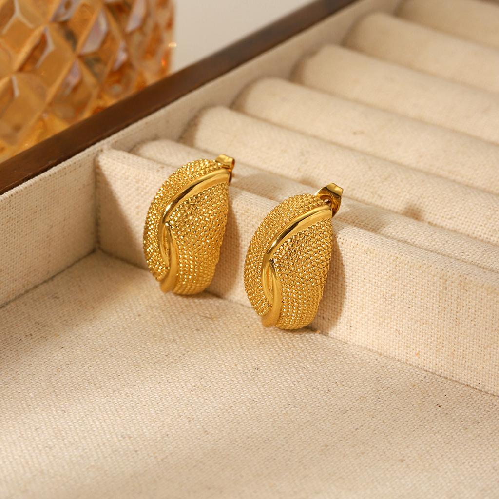 French Style Geometric Curved Polka Dot Line Texture Stud Earrings, Premium Titanium Steel Earrings for Women