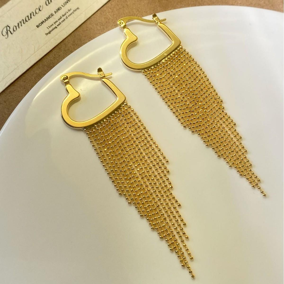 Exquisite French Gold Heart Tassel Earrings: Luxurious, Versatile, and Stylish