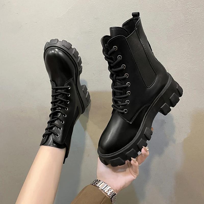New Fashion Thick Sole Thick Heel Women'S Boots Large Size Women'S Shoes Black Platform Sole Small Short Boots